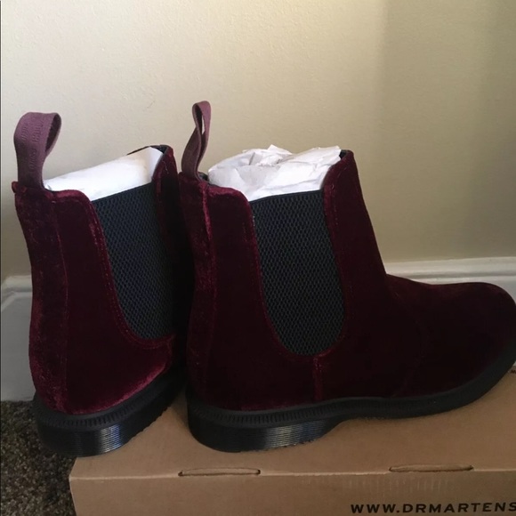 🆕Dr Marten Flora Kensington Cherry 🍒 Velvet NWT - Picture 11 of 16